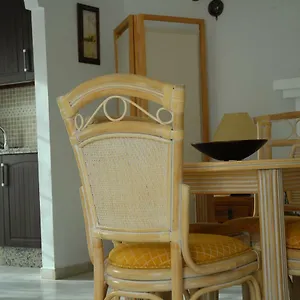 mijas-pueblo-apartment.es-andalucia.com/